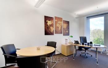 Großes Büro mieten in Düsseldorf-Altstadt