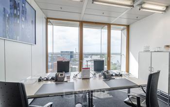 Helles Büro mieten in Düsseldorf