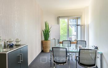 Helles Büro mieten am neuen Zollhof in Düsseldorf-Medienhafen