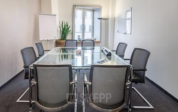 Großer Konferenzraum des Business Centers am Medienhafen in Düsseldorf