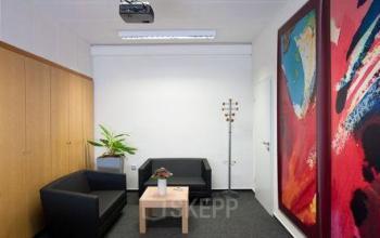 Gemütlicher loungebereich im Business Center in Düsseldorf-Holthausen