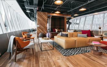 Gemütlicher und fantastisch designter Gemeinschaftsbereich an der Taunusanlage in Frankfurt-Bahnhofsviertel