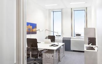 Kleines Büro in Frankfurt Bockenheim mieten mit moderner Austtatung