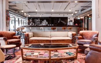 Gemeinschaftsbereich mit Bar Frankfurt Innenstadt, Neue Mainzer Straße