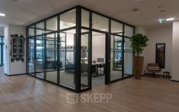 Modernes Business Center in Frankfurt Innenstadt an der Neue Mainzerstraße 