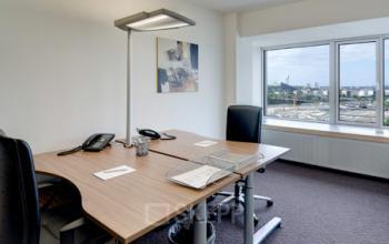 Helles Büro mieten in Frankfurt