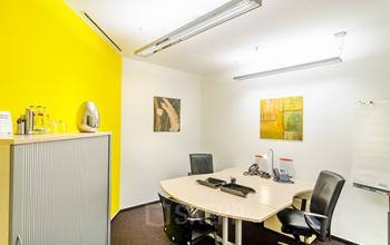 Helles Büro in Frankfurt Westend mieten