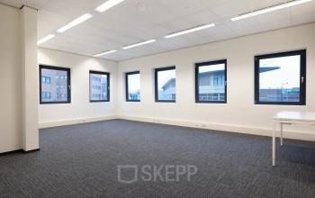 Rent office space Zuidelijk Halfrond 1, Gouda (3)