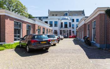 Exterior view of the office to rent at Nieuwe Gracht 74-76, Haarlem Centrum, Haarlem with attached parking.
