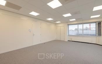 Rent office space Oudeweg 115, Haarlem (3)