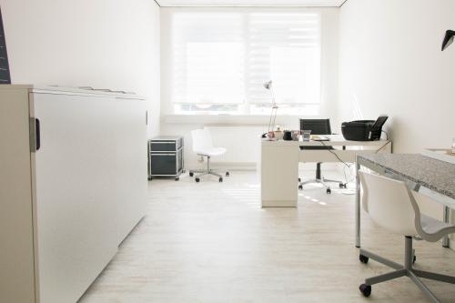 Bright office space at Waarderweg 19, Haarlem Waarderpolder, featuring modern furniture and ample natural light, ideal for office space rental.