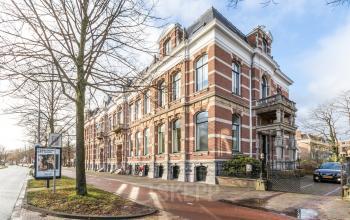 Exterior view of an office building located at Dreef 34, Haarlem Zuid, Haarlem, available for office space rental.