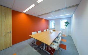 vergaderruimte kantoorpand kantoorkamer vergaderen SKEPP