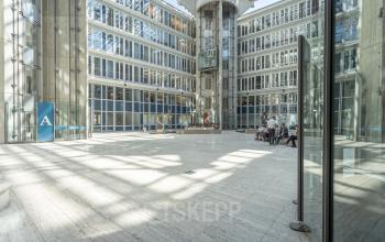 Repräsentatives Bürogebäude mitten in Hamburg Altstadt