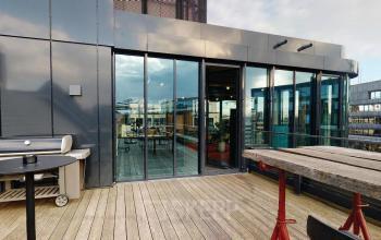 Moderne Bürofläche mieten in Hamburg Altstadt mit Glasfront und Außenterrasse am Görttwiete 16-20.