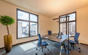 Modernes Büro mieten in Hamburg
