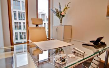 Hochmodernes Büro mieten in Hamburg