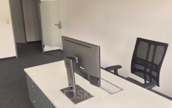 Großer Büroraum im Business Center in Hannover