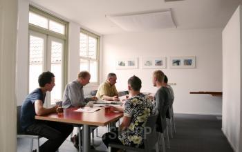 Teamoverleg kantoorruimte Noorderhaven Harlingen SKEPP