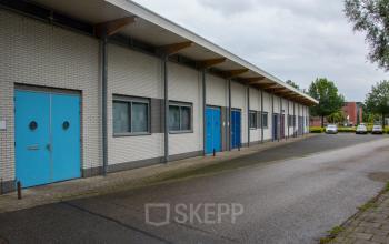 omgeving kantoorpand Steenovenweg Helmond buitenaanzicht