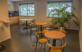 kantoorunit huren Helmond Steenovenweg met prachtig uitzicht