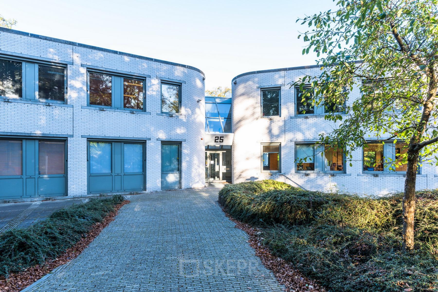 Exterior view of office building at Mozartlaan 25, Hilversum, an ideal spot for office space rental.