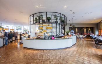lunch catering kantoorgebouw hoofddorp polarisavenue
