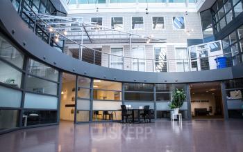 inside room office space for rent hoofddorp