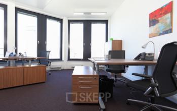 Helles Büro mieten in Köln an der Gertrudenstraße