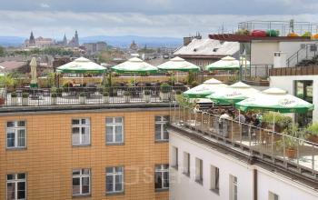 taras aleja słowackiego 64 kraków