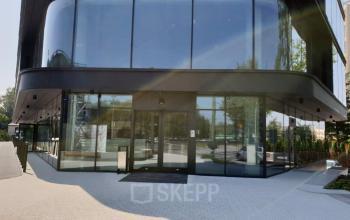 entrance to the office building imperial cracow