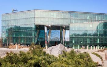 widok biurowca equal business park b