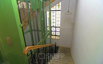 klatka schodowa karmelicka 27 kraków