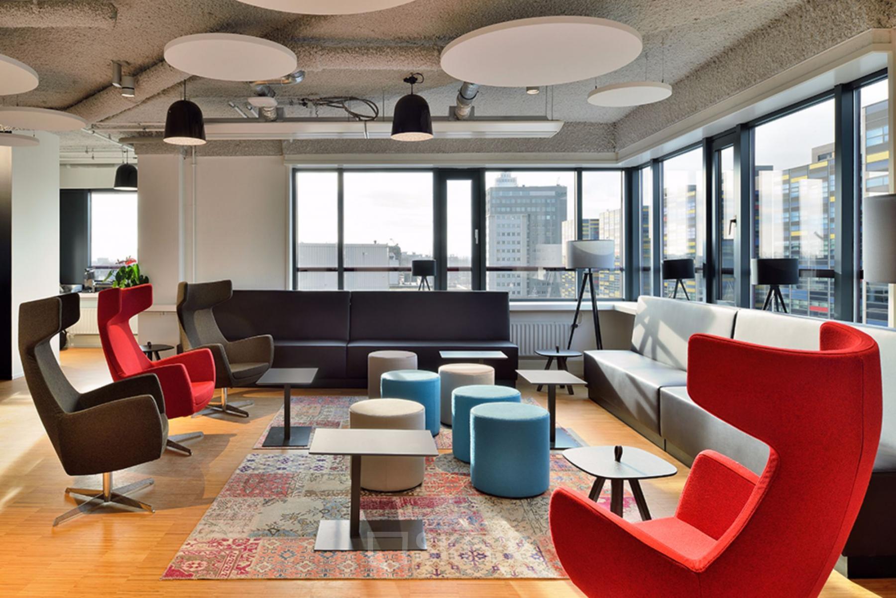 Shared office space to rest for a while