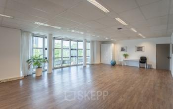 Spacious office to rent at Kanaalpark 157, Leiden, with natural light and a flexible layout suitable for customization.