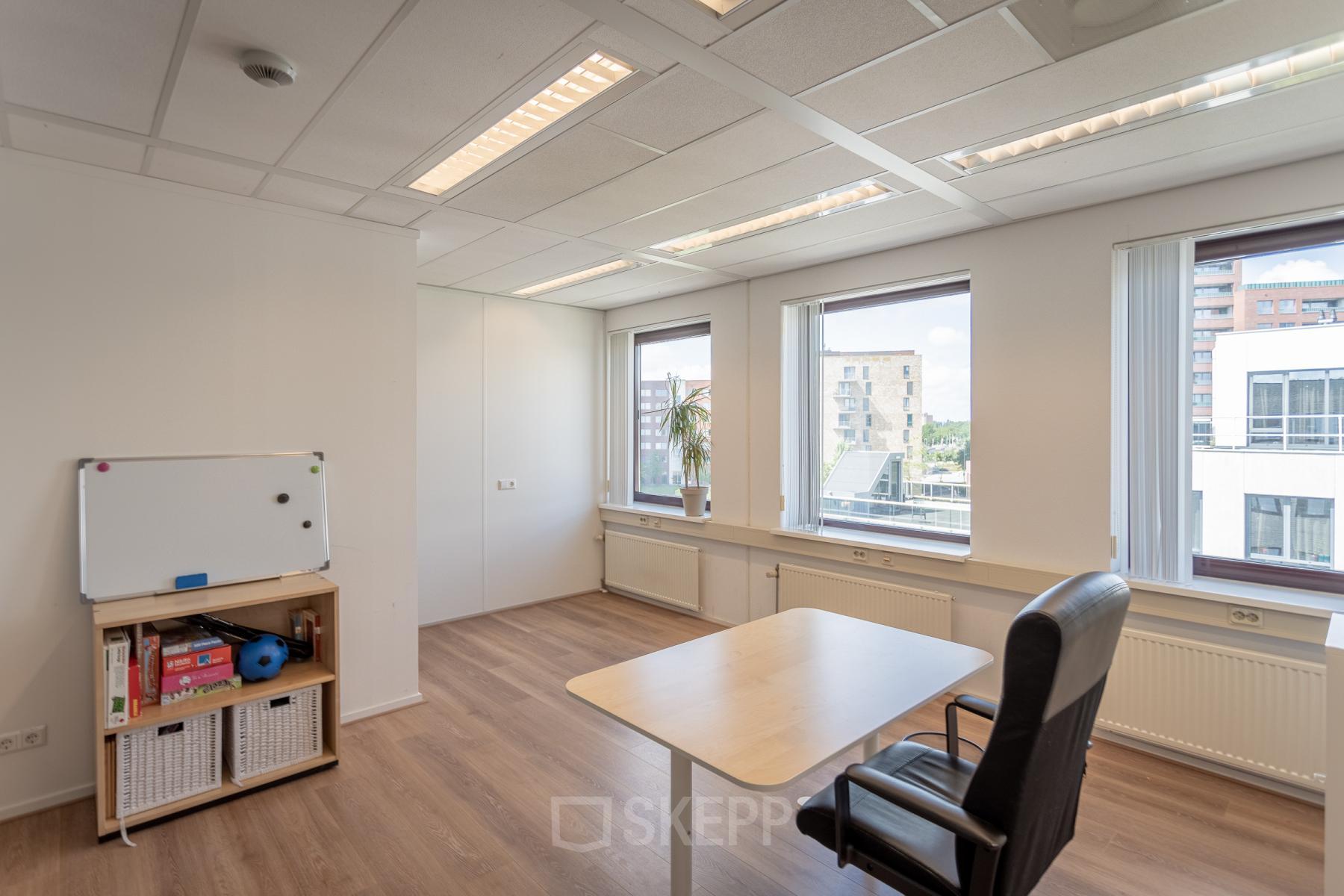 Rent office space Kanaalpark 157, Leiden (5)
