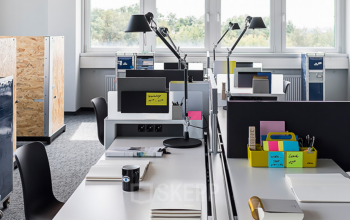 Perfekt eingerichteter Arbeitsplatz am Augustusplatz in Leipzig-Zentrum