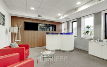 Salon d'affaires pour un moment de détente ou pour travailler en open-space à la Place Charles Béraudier