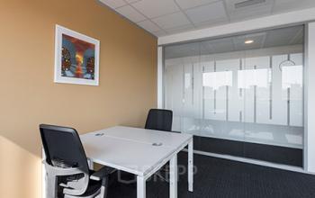 Espace de bureau privé où vous pouvez accomplir vos missions avec succès à la rue Crepet