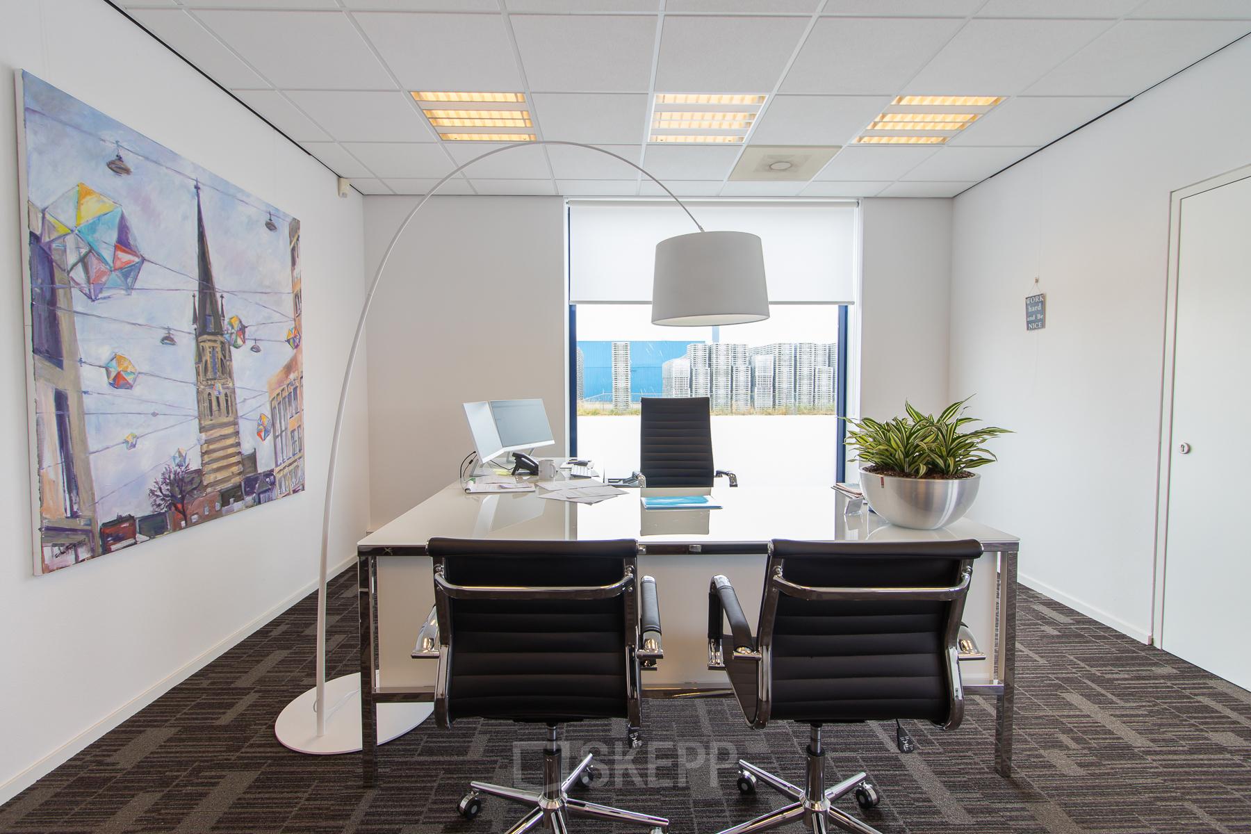 Office spaces and flexdesks for rent in Maastricht