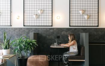 Tu puedes estar trabajando aqui en Paseo de la Castellana 77