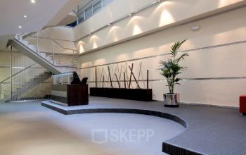 recepción en las oficinas del Azca plaza