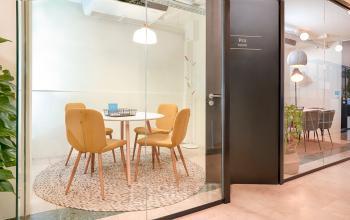 Alquilar oficinas Calle Colegiata 9, Madrid (1)