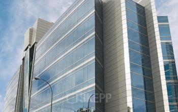Oficinas con excelentes vistas en la Calle Eucalipto 33