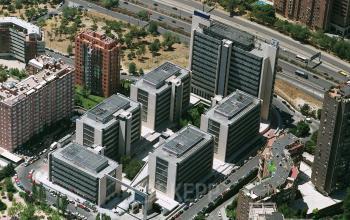 Alquilar oficinas Calle de Serrano Galvache 33, Madrid (2)