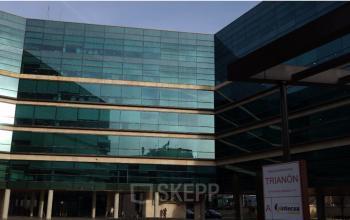 Oficinas privadas o compartidas en la Calle Vía de los Poblados 1-3