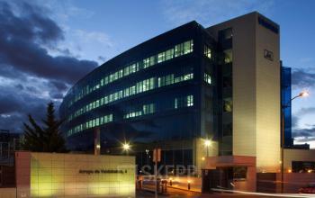 Oficinas increíbles para trabajar en la Calle Arroyo de Valdebebas 4