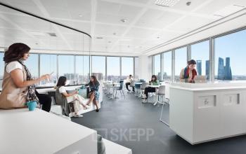 Alquilar oficinas Calle de Dulce Chacón 55, Madrid (2)