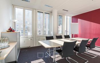 Hervorragender Konferenzraum der Büroimmobilie in München