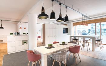 Helles Büro mieten an der Sonnenstraße in München
